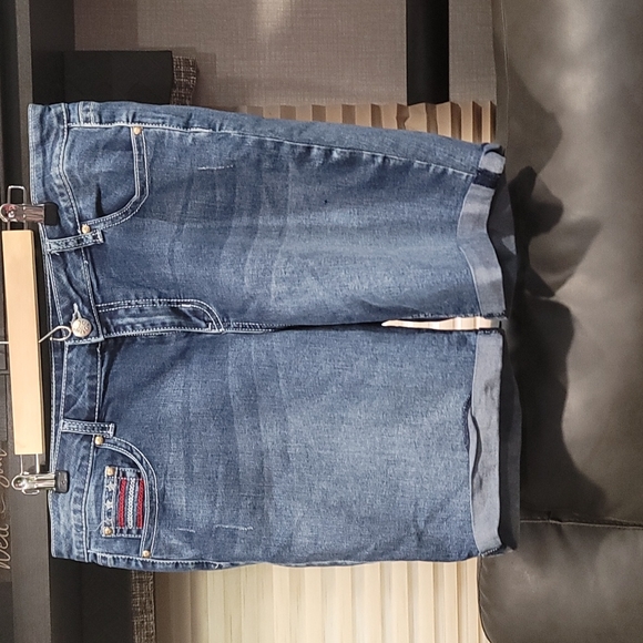 Jean Shorts - Picture 2 of 2